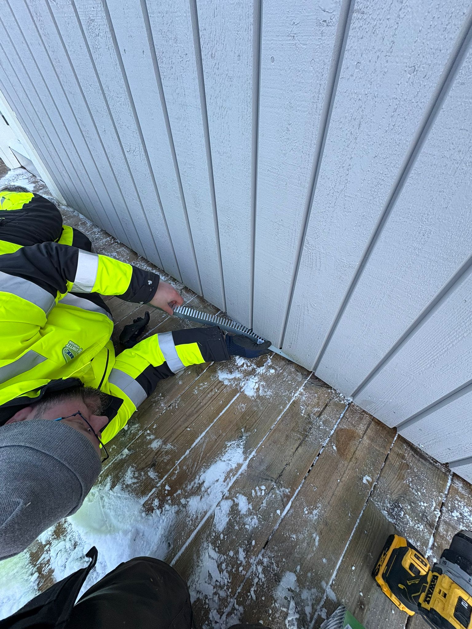 Hiiriverkon ja -listan asennus jälkikäteen, Turku